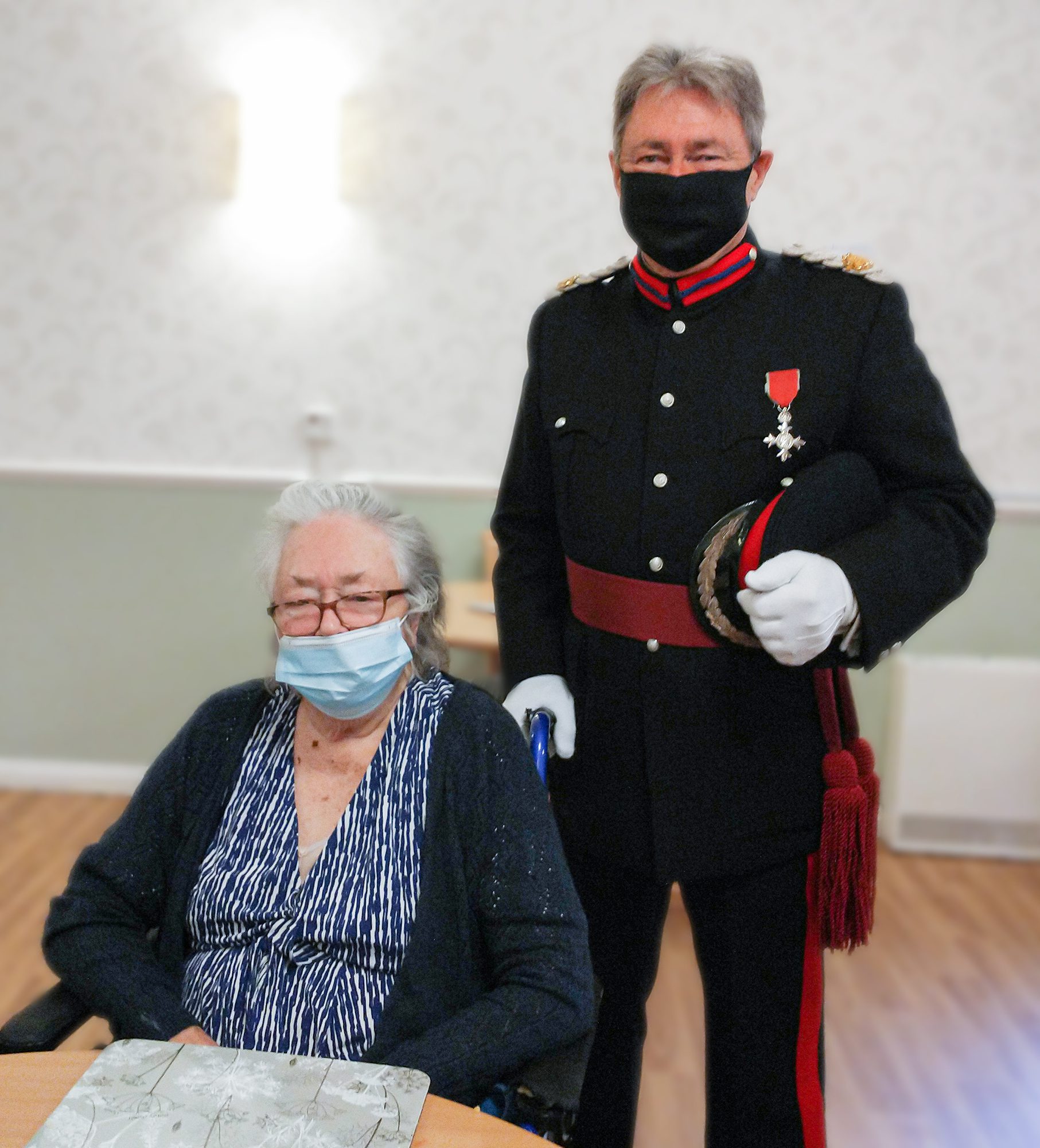 Alan Titchmarsh with The Lawn care home resident Dorothy Cory.