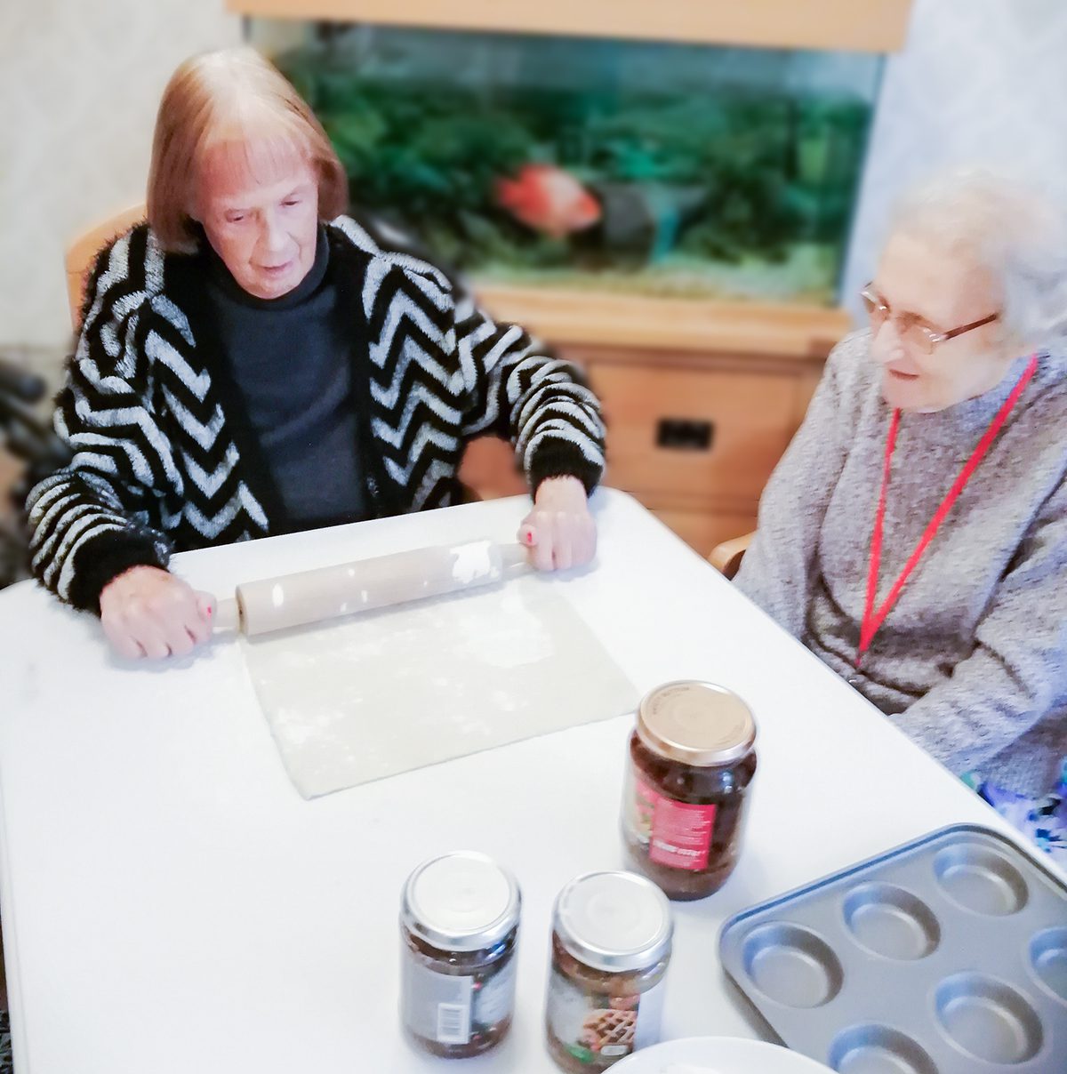 RNNH resident Pauline rolling the dough of the mince pie.